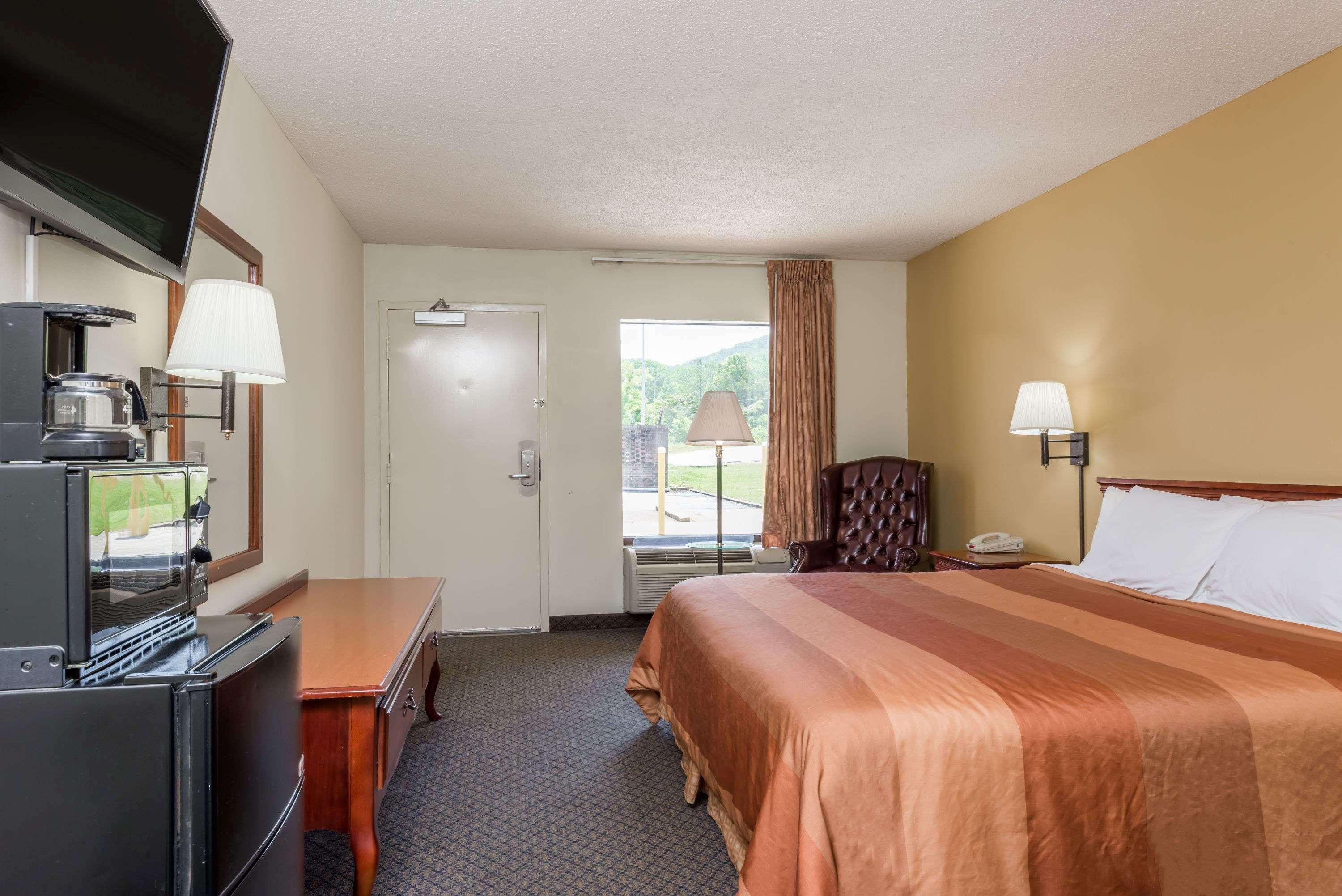 Days Inn By Wyndham Fort Payne Kültér fotó