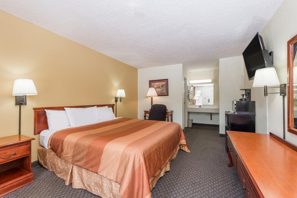 Days Inn By Wyndham Fort Payne Kültér fotó